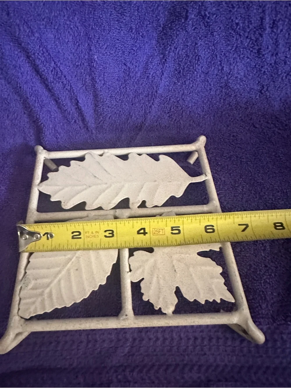 White Leaf Cast Iron Trivet - Decorative Serveware